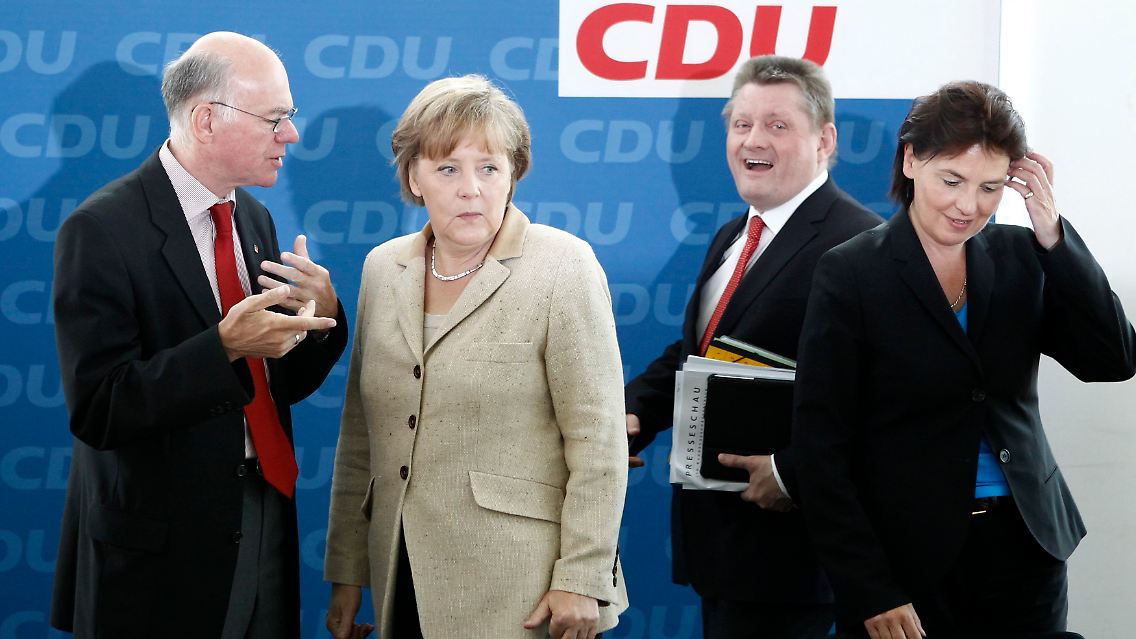 2011-05-23T095540Z_01_FAB01_RTRMDNP_3_GERMANY-ELECTION.JPG7282364089229285516.jpg