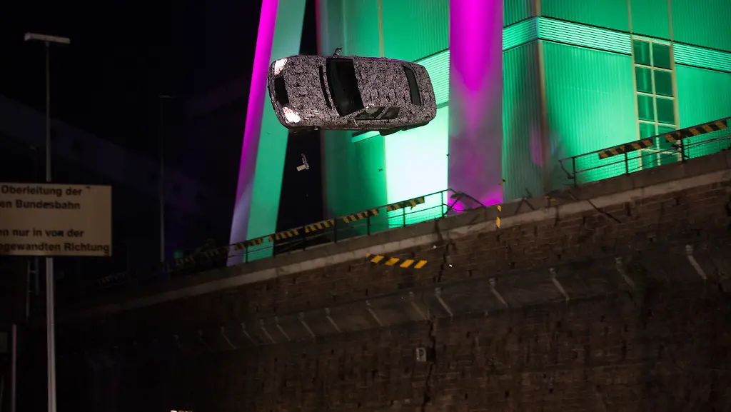 16-Tatort-Mord-Ex-Machina