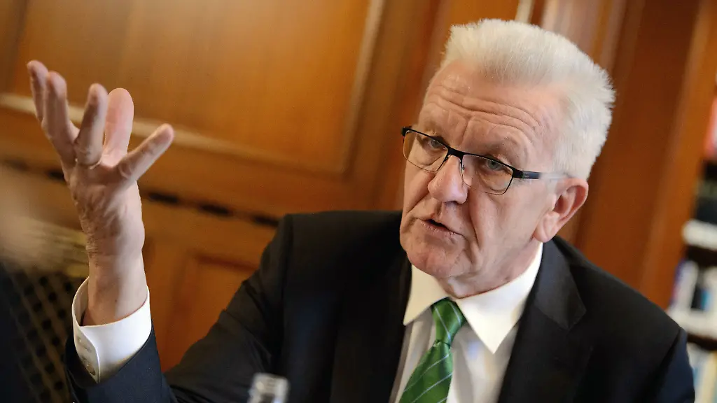 04d8b178f9bab360f3766d3a2ce5ed0c