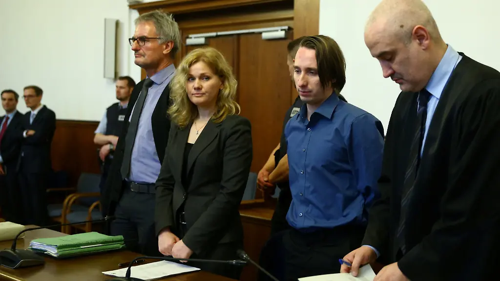 098329ad1cb052330243d181362abba2