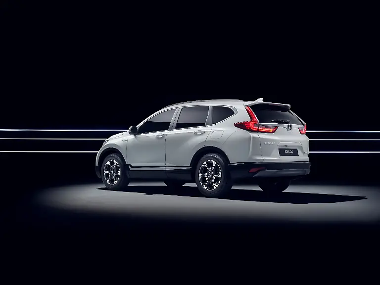 113240-Honda-to-unveil-CR-V-Hybrid-Prototype-at-Frankfurt-Motor-Show