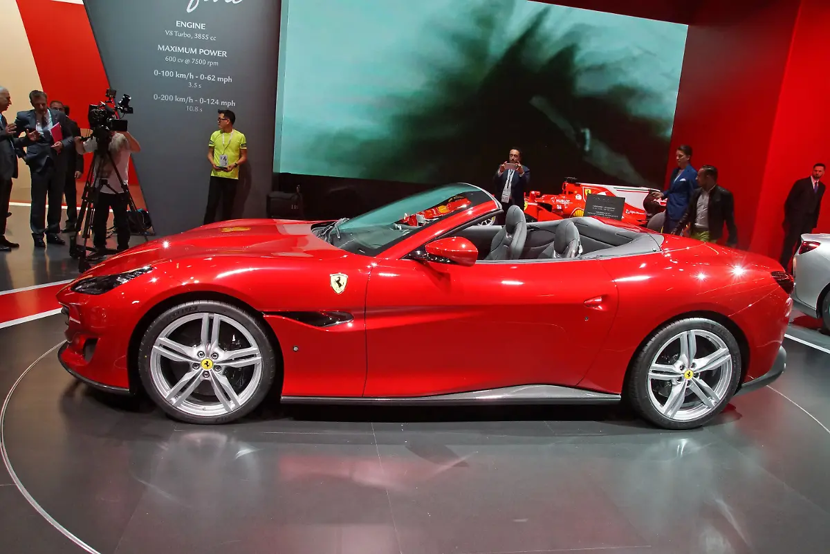 Ferrari-portofino-2