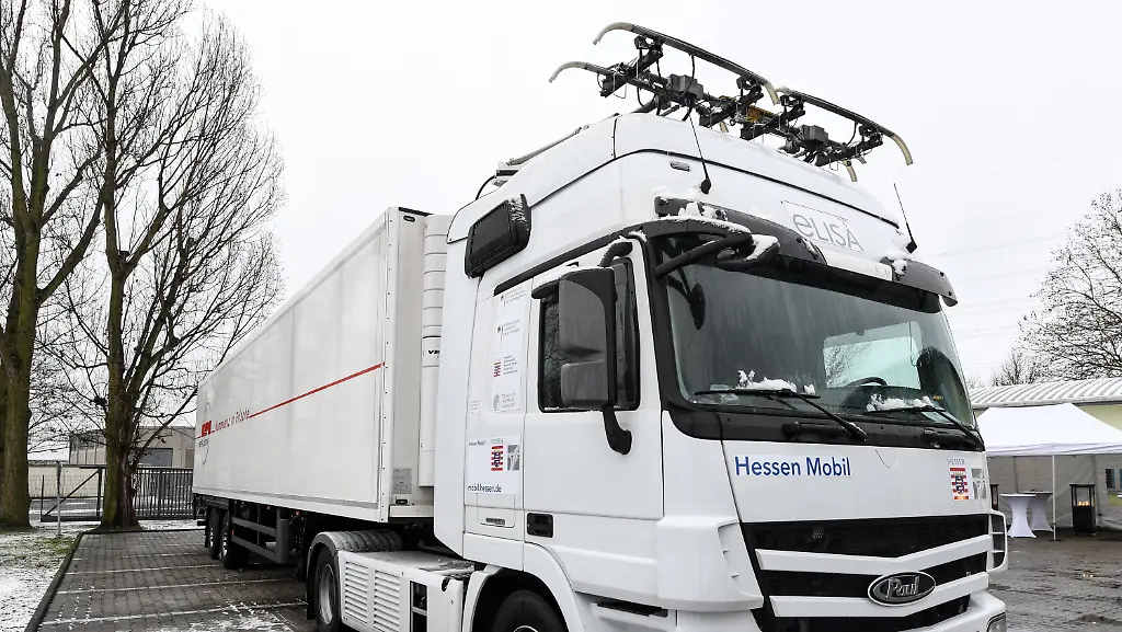 4be79a6a2d1a2df8627adff8c9ab8445