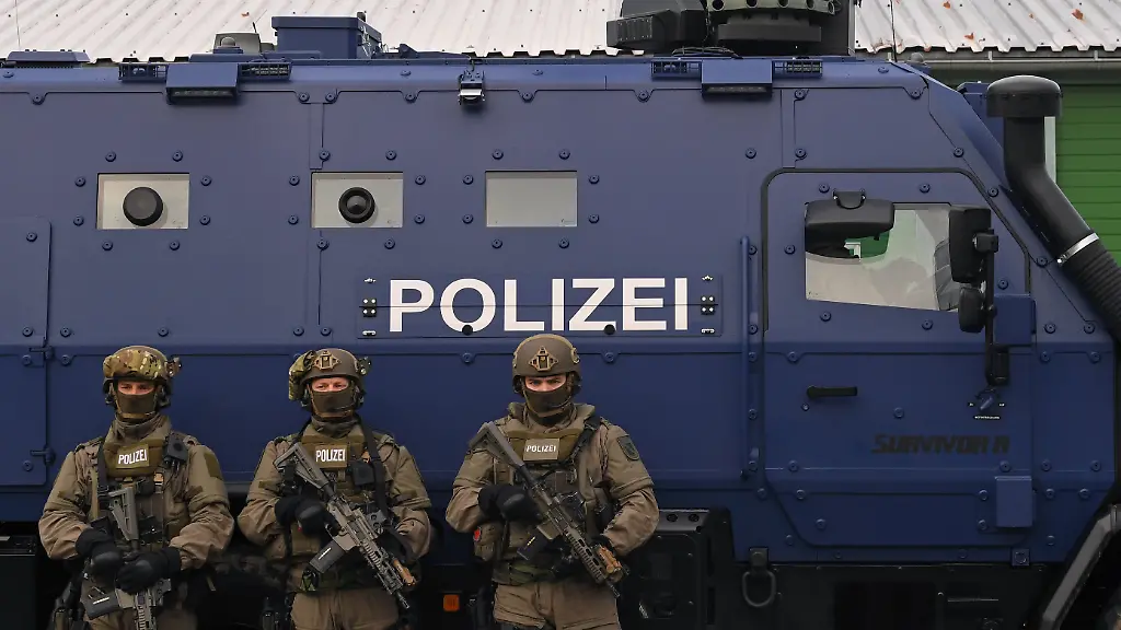 a42244a4c3d1796f4dd49839d1f92908