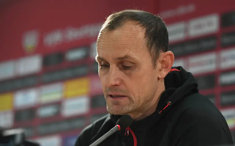 e2598bda3fa5b14f8120410e7fe0116d