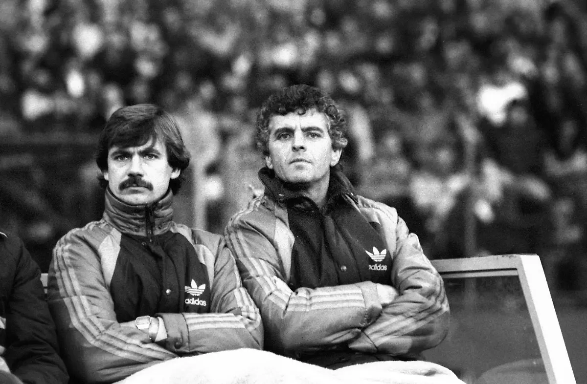 a7248d8053de5cdbcae6ec9d525394ad