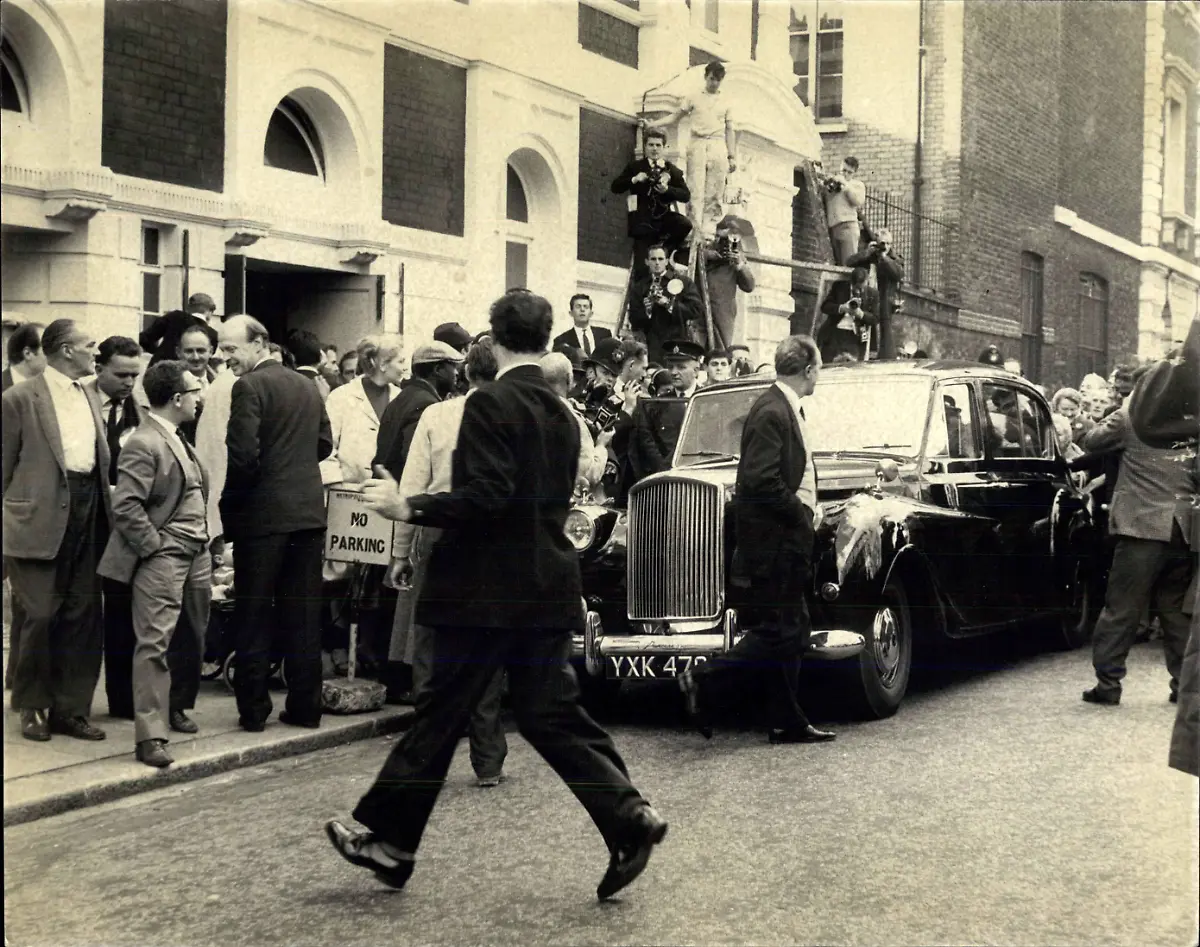 7cf6cf50d03dcd3c7c70ddde2bf9af22