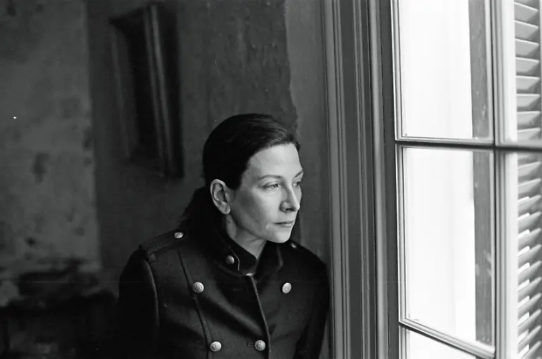 Tartt-Donna-300dpi-18596