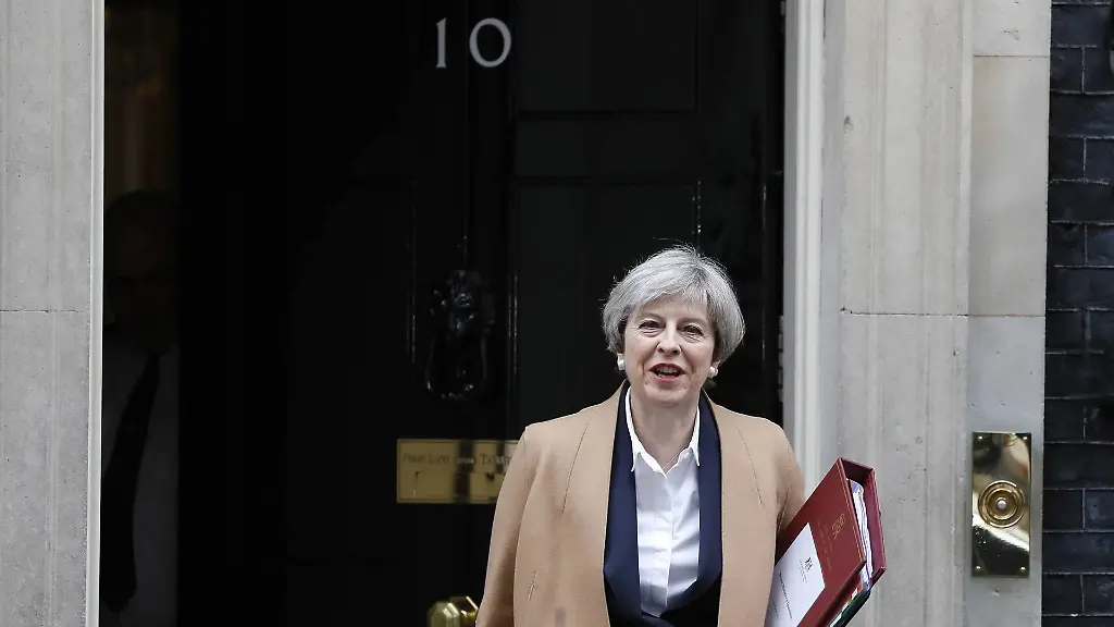 e847ae16c7e45873c8eefb13e9743724