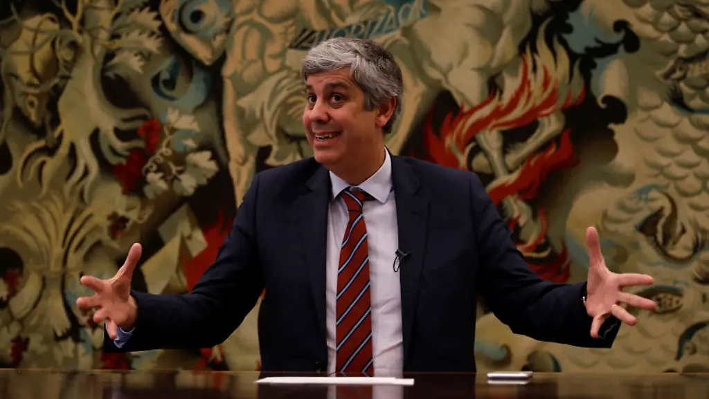 254bccfe333b28f23d720b35f33f5b05