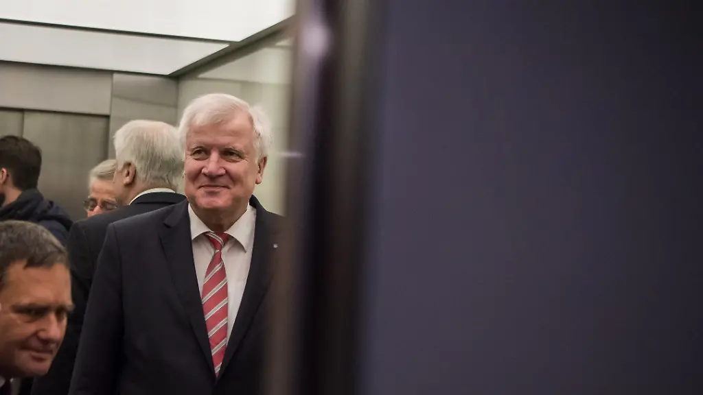 bed29b4c30a67c5e424ba16aaf017e67