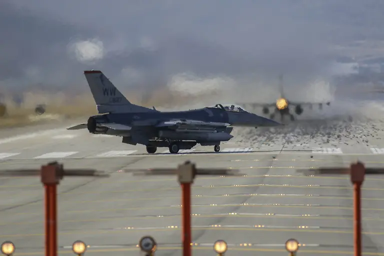 811860437152766ca2269199cbbc318d