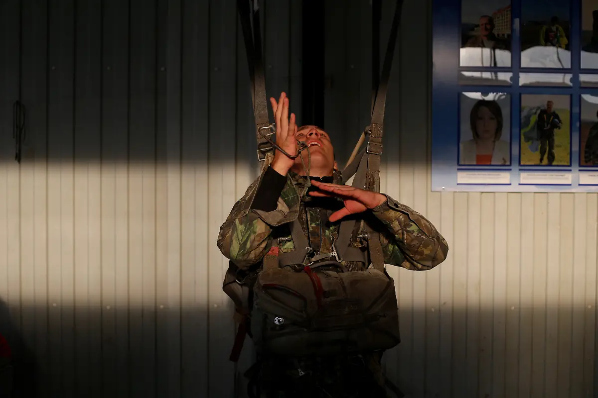 24d76009700878d43bad82737c3c5b35