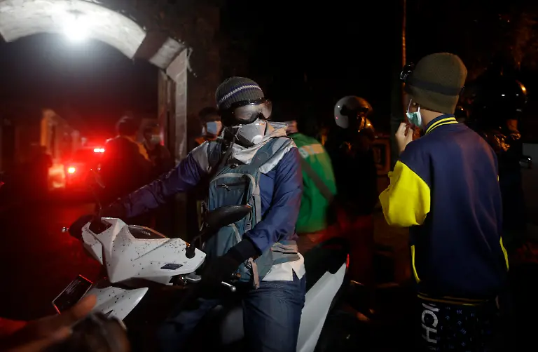 29aefc6e666200517ef2f20734d73ece