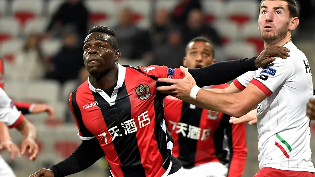 23dbbf10ccf4b8b4a8eb0aad562d4465