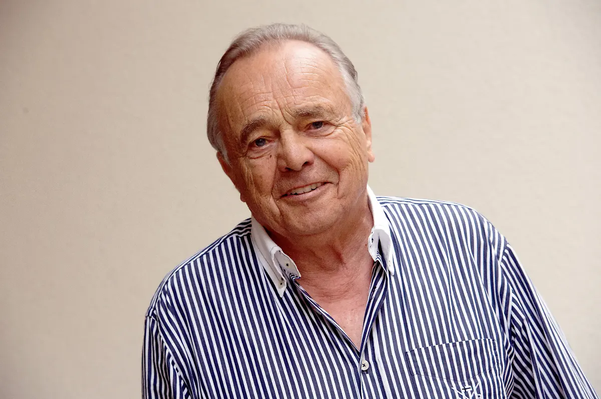 906b39abaf1dc4768740b36e0bcbde38