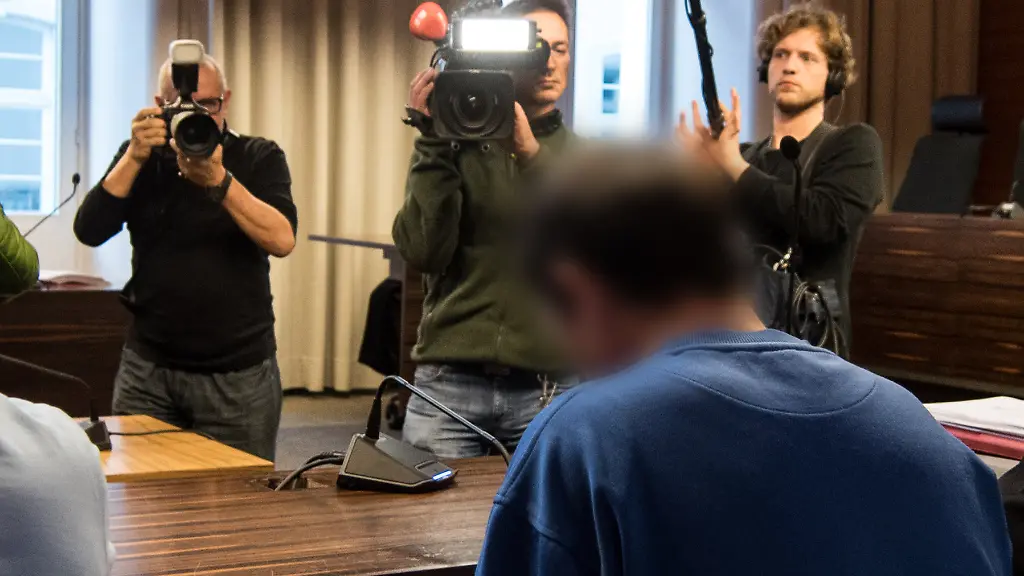 ede954a9dbd70bb82d7788f0f8329449