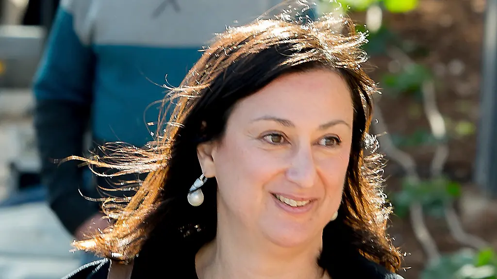 2bde2a8cdd81ea2e0281a04e2314873b