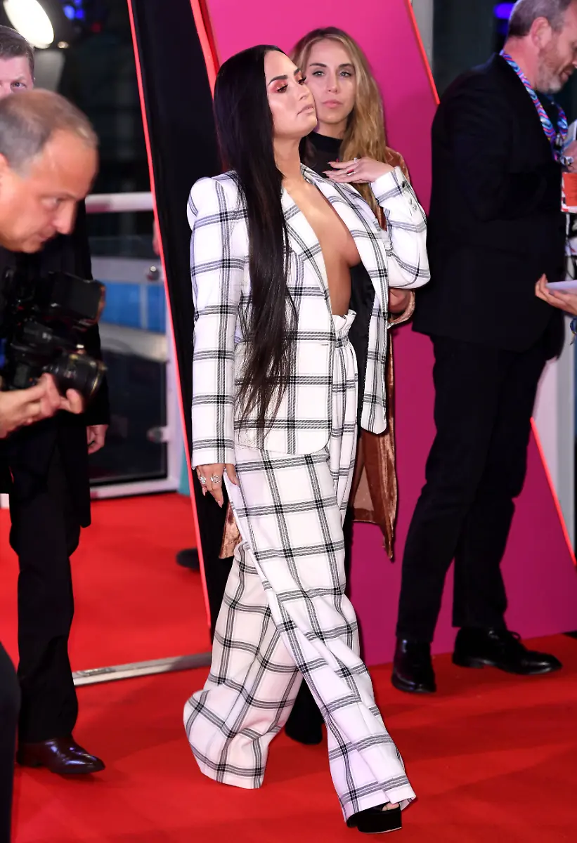 9e3f0d481414fc84876bd2231dc426b0