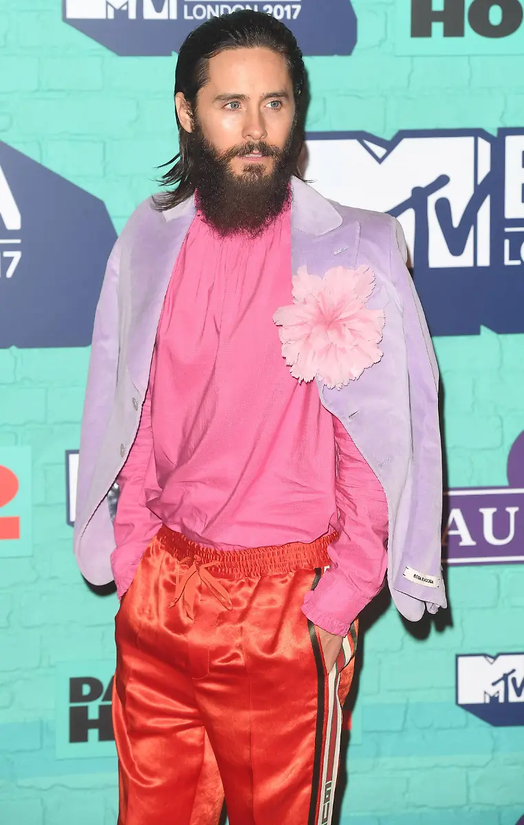 4cebd74091befab60ca004afc0a19a9c