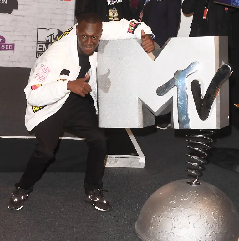 e5fb71636fb9c4447599fc3b2c61ac1d