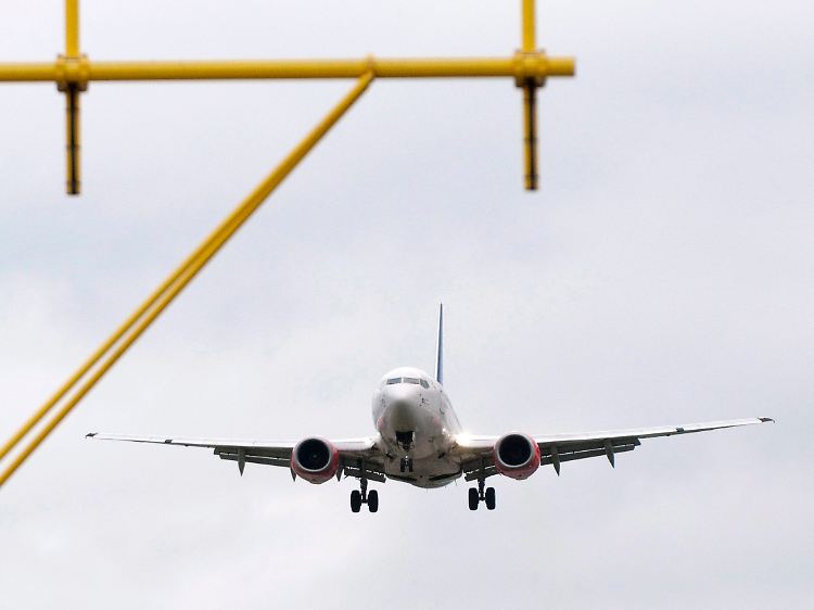 Ryanair hat eine Maschine durch die Wolke geschickt.