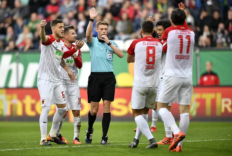 af6e37f6674048b6e1a606bf0362998e