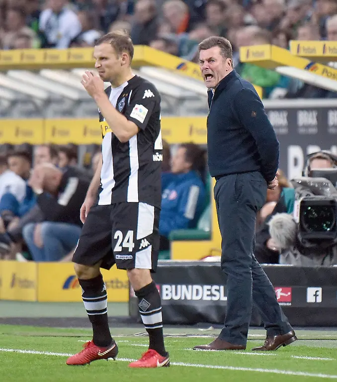 6697ee9eef03a11ad28602d75c327882