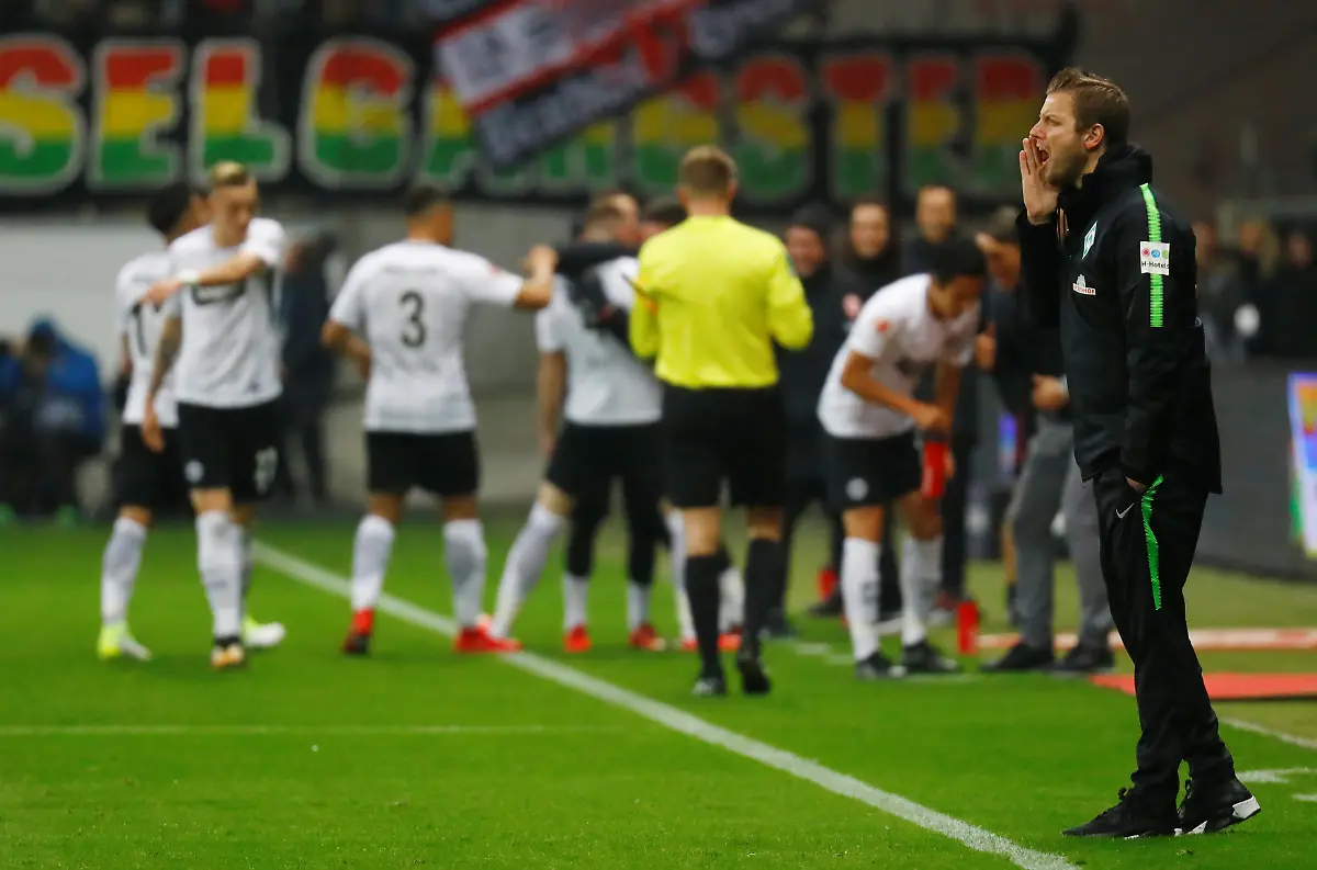 de8702d11046a379c804304f04d315f6