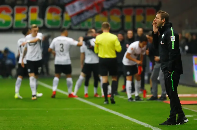 de8702d11046a379c804304f04d315f6