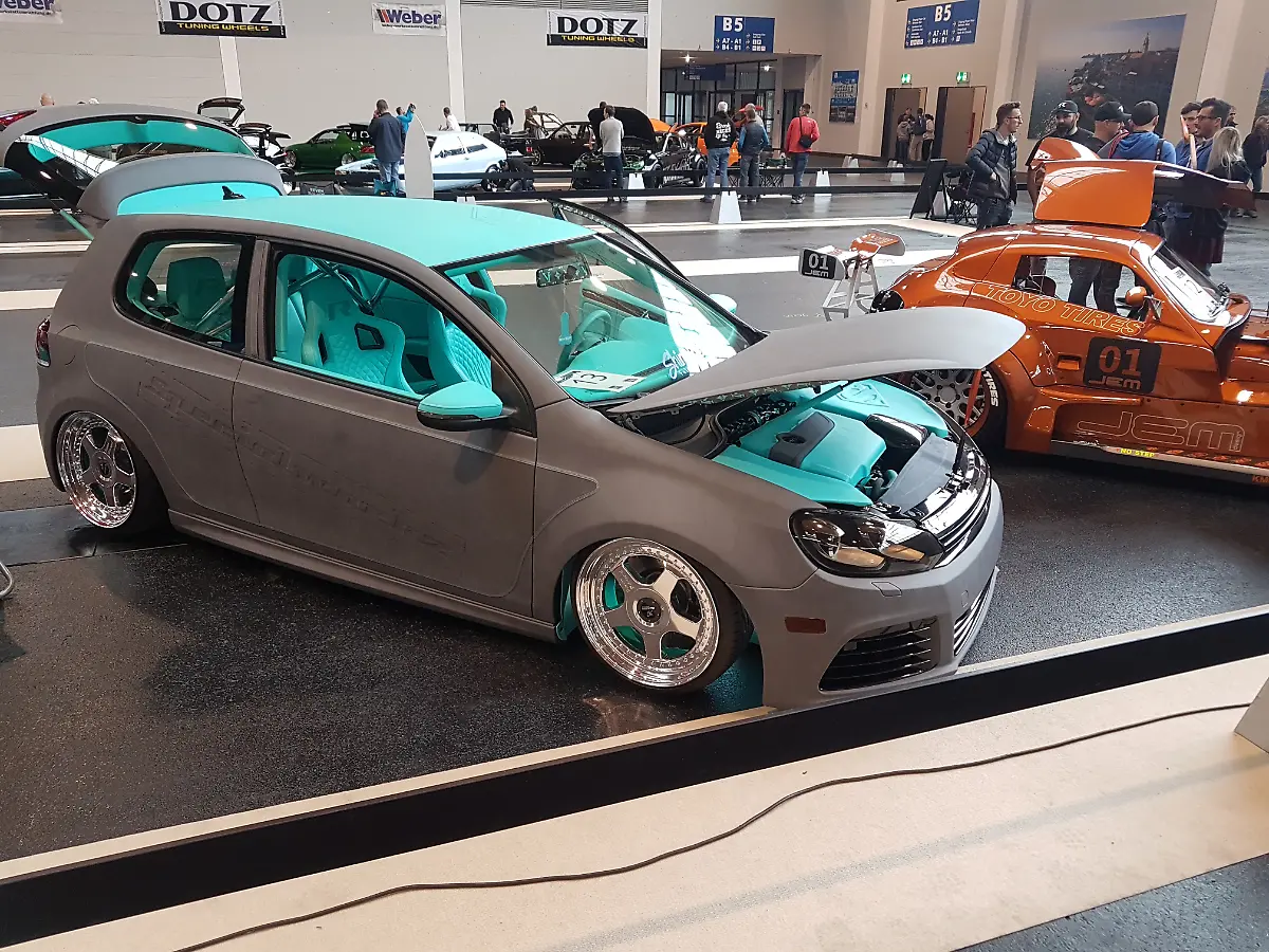 20170428-111746-1502887050