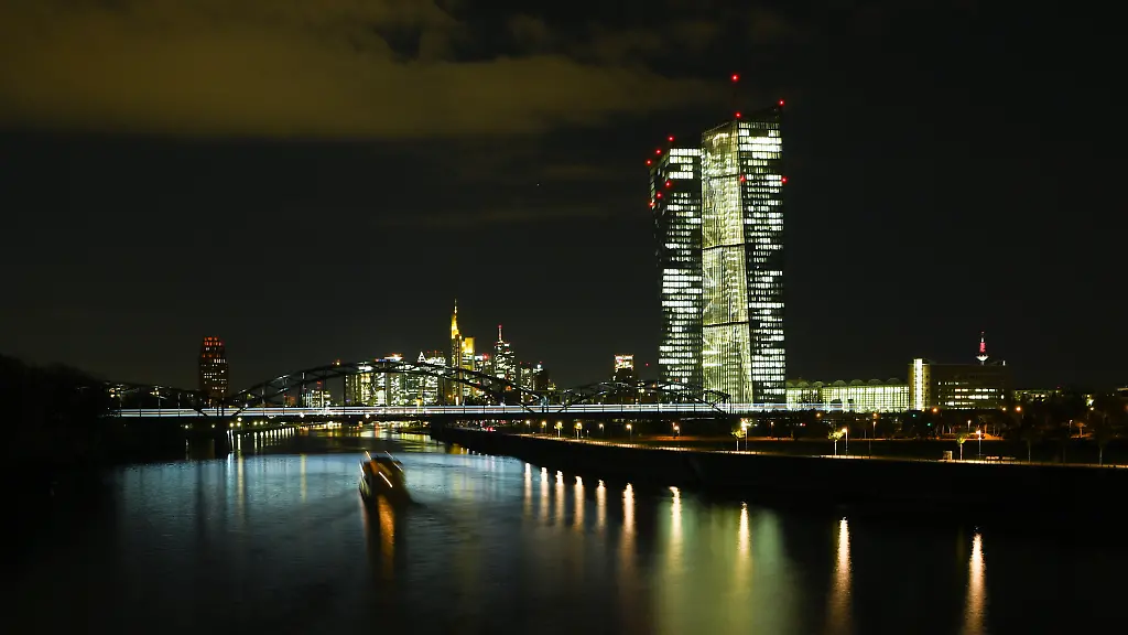 483e5b7845d2bfd6feb7ec8e84c44e20