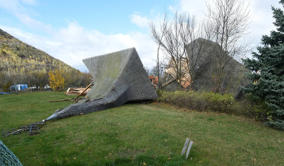 d90c9c8b6959957f48d8f9d3fbf82783