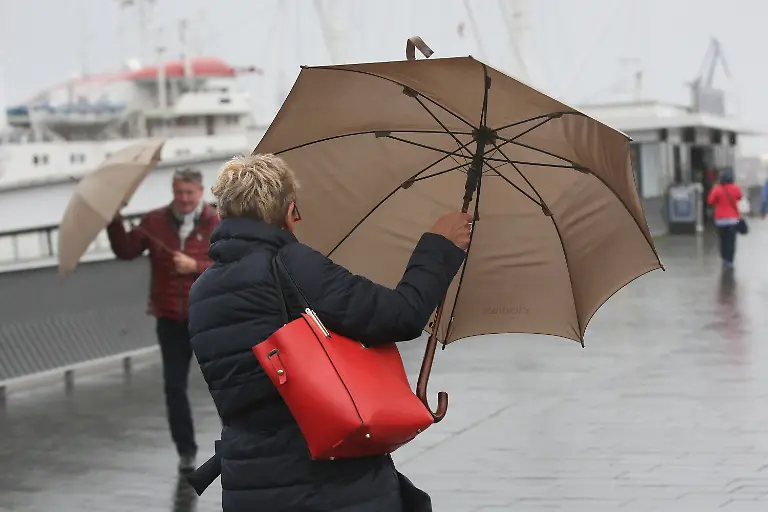 ae381eba975a572e12770ea715634934