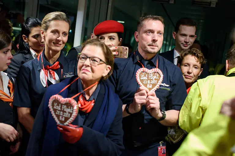 277f8a6ac34bb12aaf5c10d581c04c76