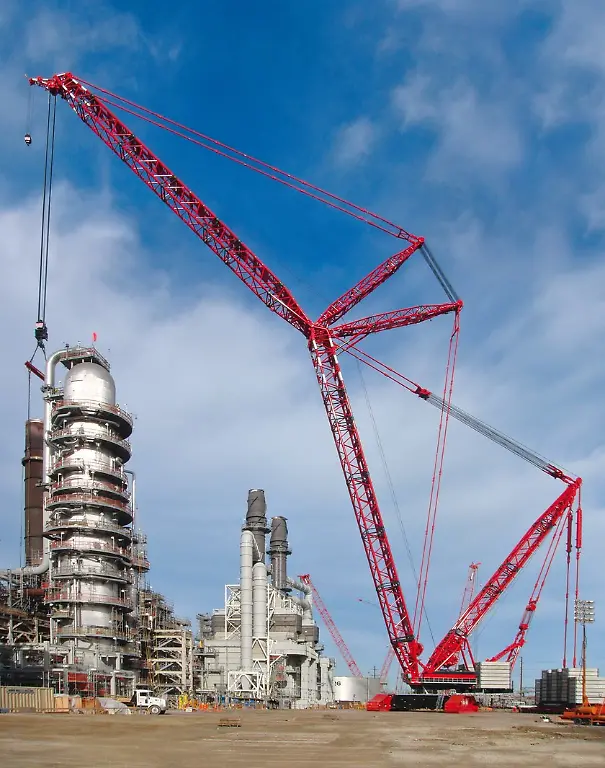 liebherr-lr-13000-working-position-mammoet-usa-motiv1-portrait-1