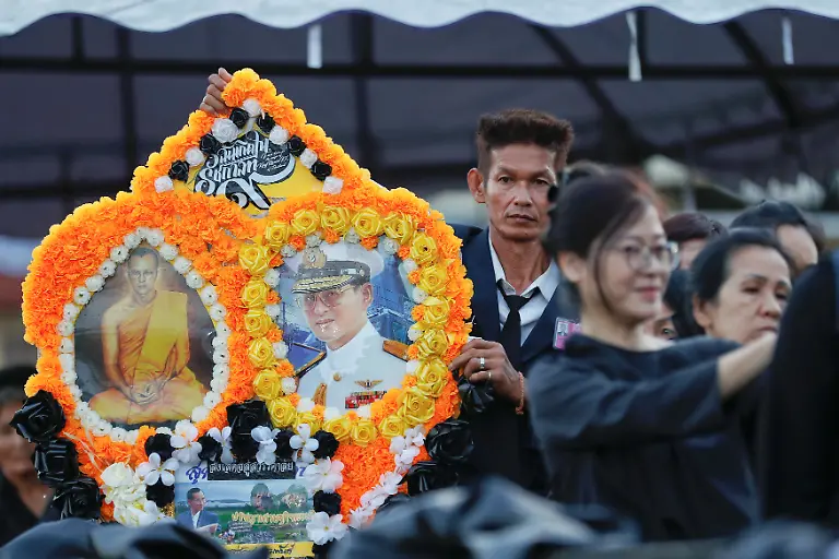 2701fd4bf77995fa827915dcb9437f99