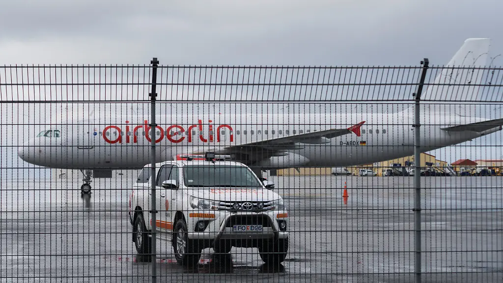 dad3bf3345b42f6d8f6f578e7d956be9