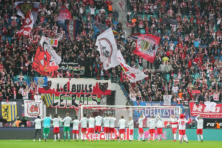 8d85884506ee7b896a7b33ca714d8f04