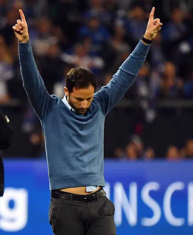 8c3bac4380376cc9aeb39ef4c4c7730b