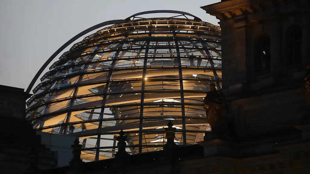 8c6bcdc8ffc3753f20de078a4aea22f8