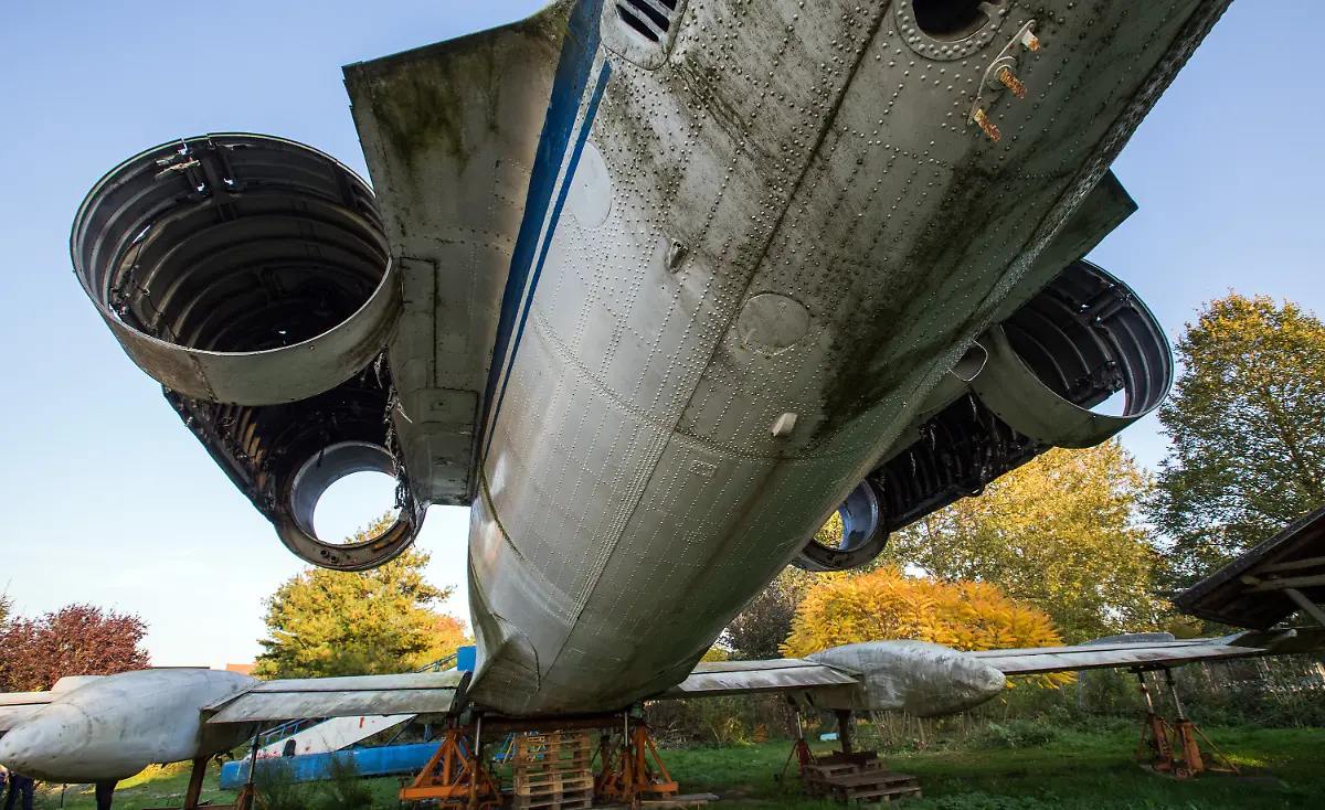 cd9921db5b3deeab048022db61a4203e