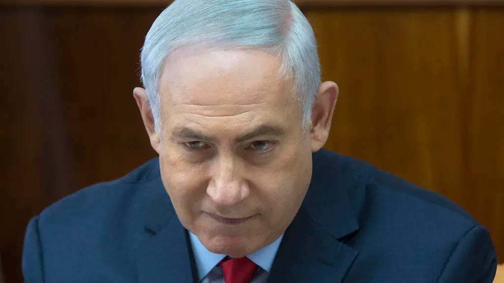 208cf18a9a137306af3aa7a339b82813