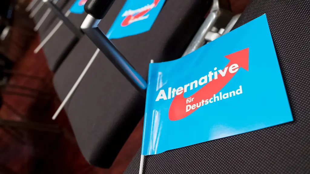 5750aabcc97b605cf4edfe737102af18