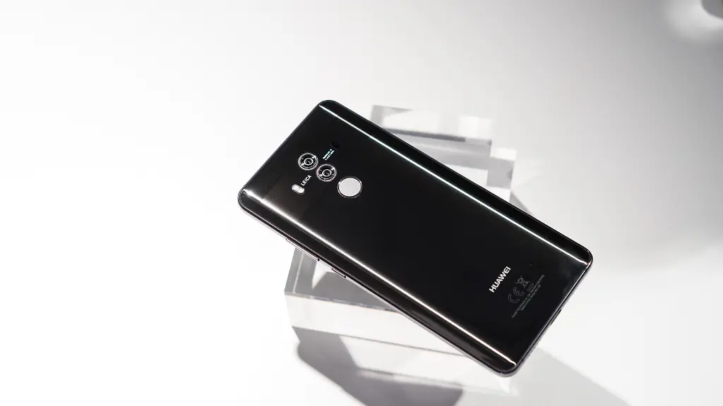 Huawei-Mate-10-schwarz