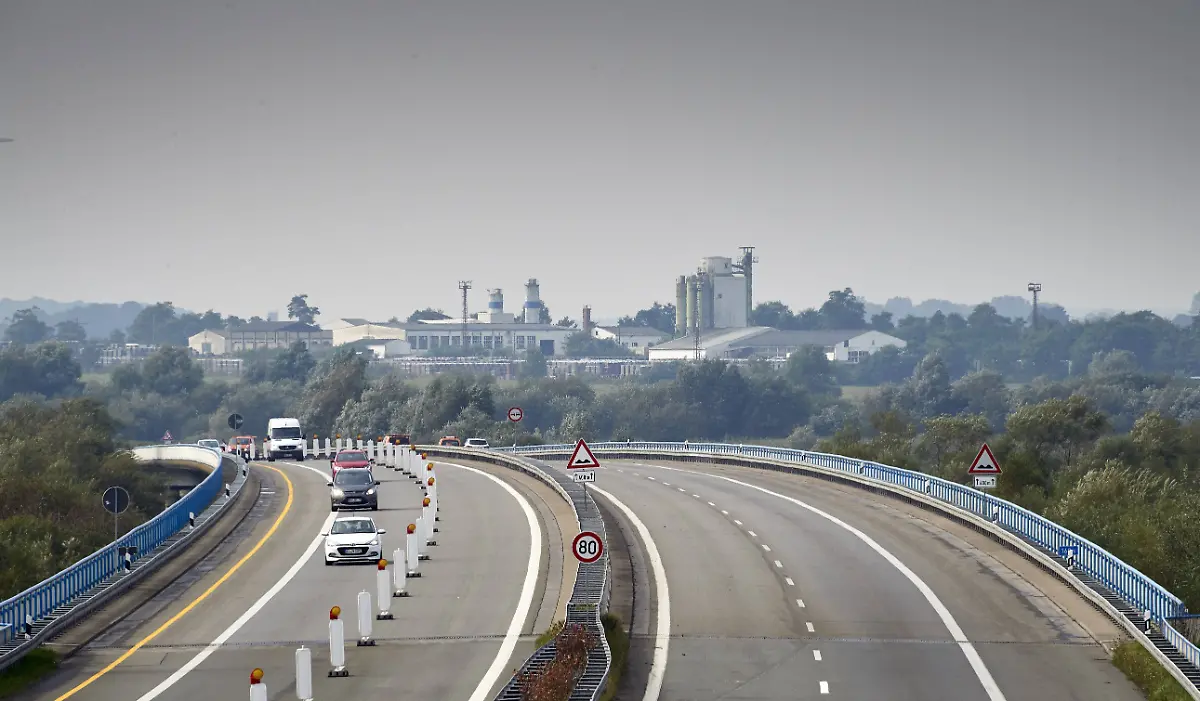 5e304cbeada3f18128599012441a7a9c