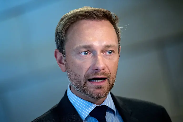 410b1a55ce2da45310f7b2d2c1a8f76c