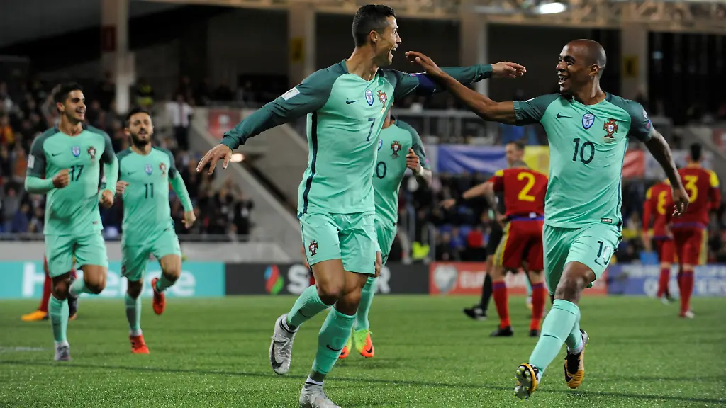 d430dc595b3b65d813a705c02a1804fb