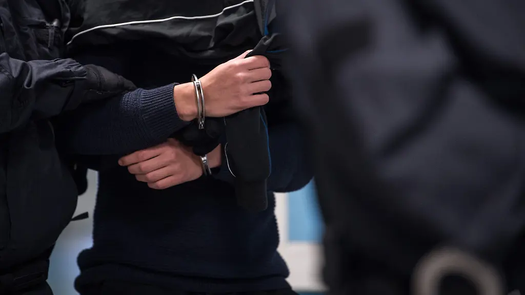 e9b3fa73b02f2c09a99e76702bef0976