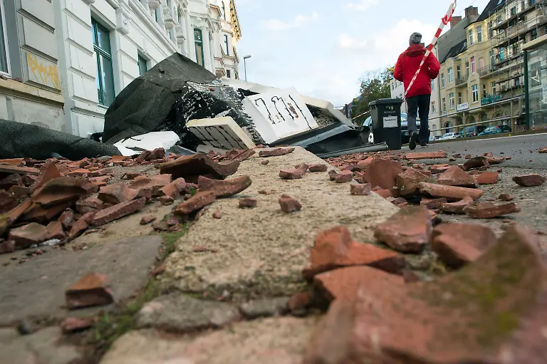 40a09b3931557443f5e4522b1d24d664